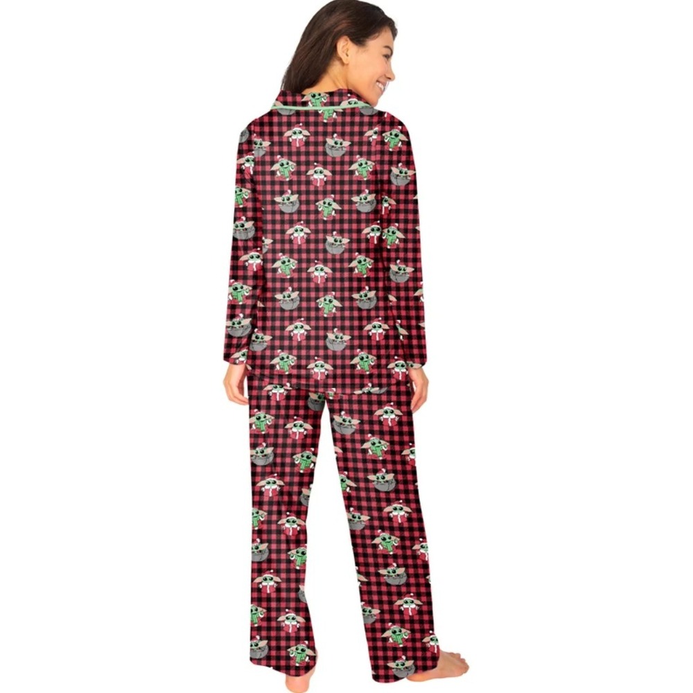 Star Wars Baby Yoda Munki Munki Womens Classic Notch PJ Set Red Plaid Medium - Picture 3 of 5